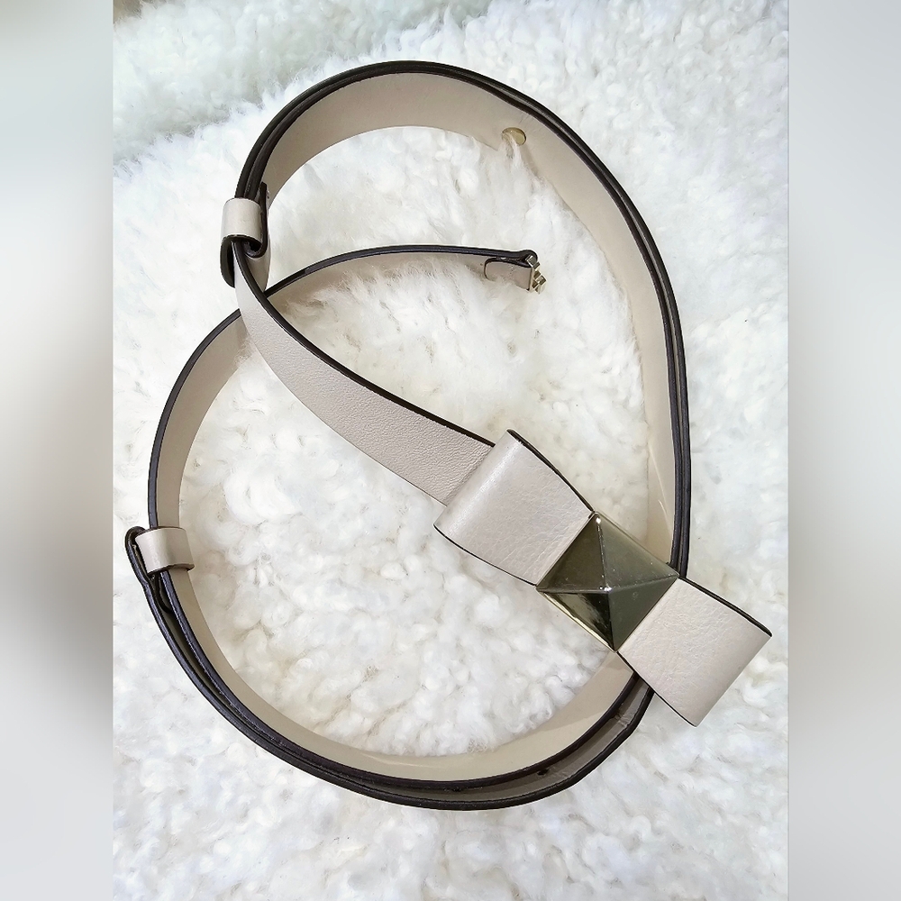 Kate Spade Elegant Cream and Gold Women's Belt Italy L